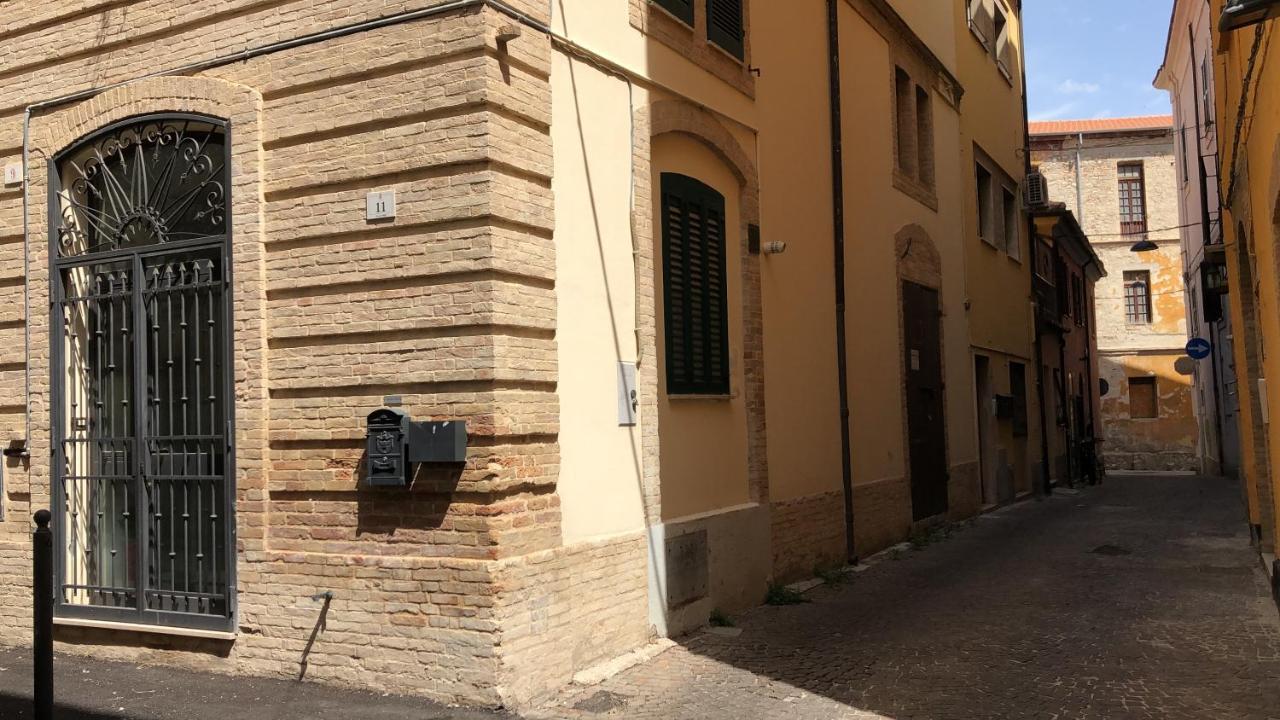 La Casetta Teramo Bagian luar foto
